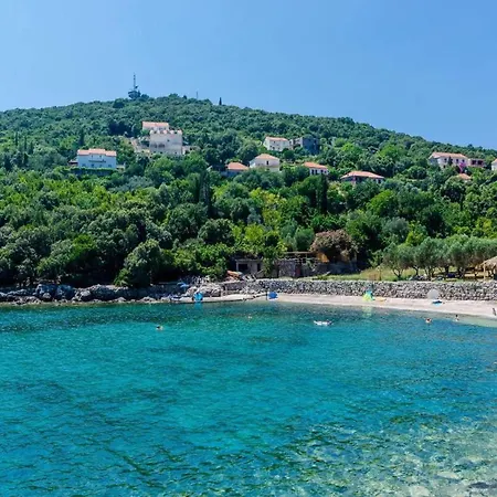 Rose - Romantic Double With Balcony And Sea View No 1 Molunat