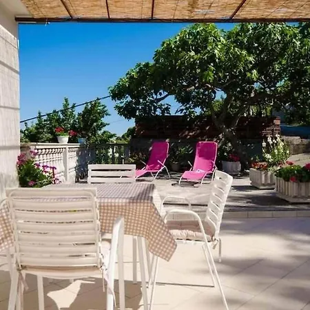 Rose - Romantic Double With Balcony And Sea View No 1 Molunat