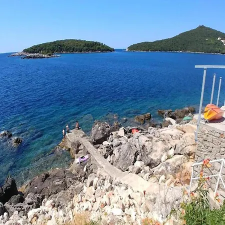 Rose - Romantic Double With Balcony And Sea View No 1 Apartman