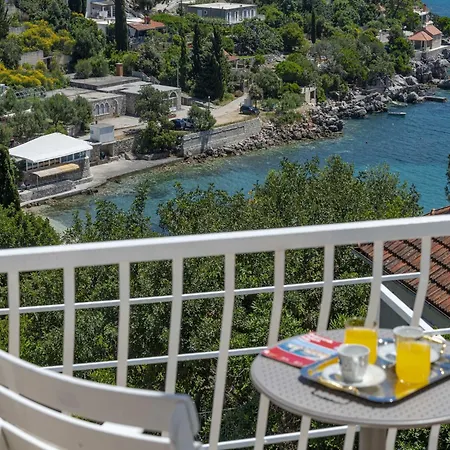 Rose - Romantic Double With Balcony And Sea View No 1