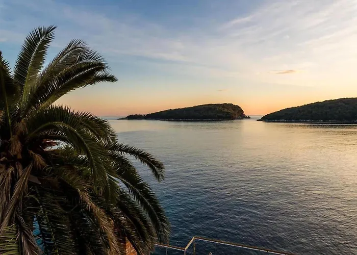 Apartamento Rose - Romantic Double With Balcony And Sea View No 1 *