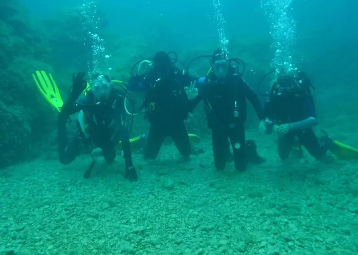 Apartamento Rose - Romantic Double With Balcony And Sea View No 1 Molunat