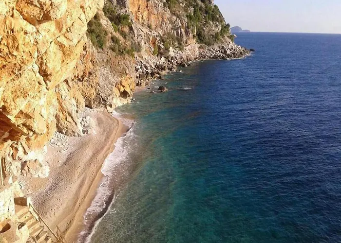 Rose - Romantic Double With Balcony And Sea View No 1 * Molunat